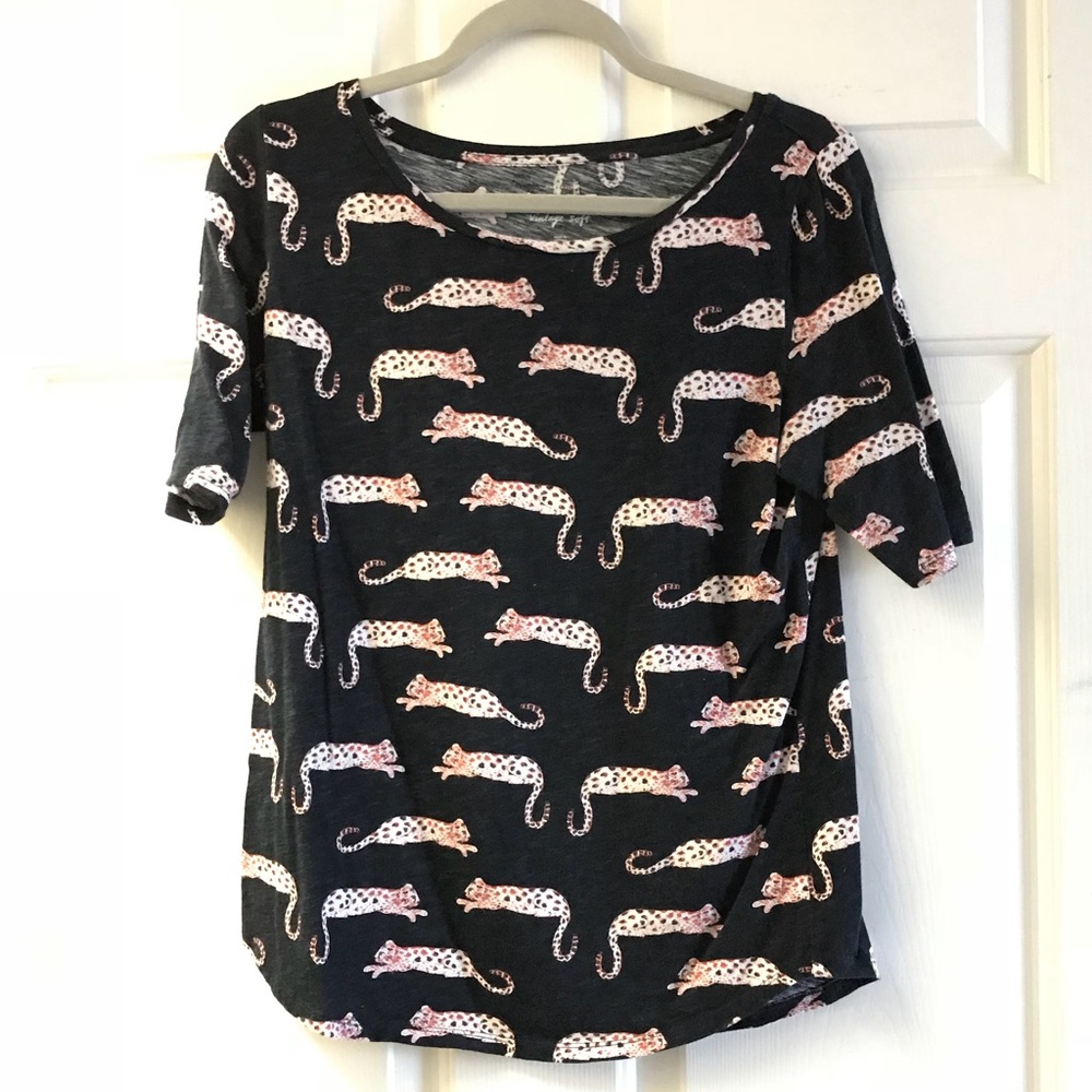 Fun LOFT cheetah print t-shirt